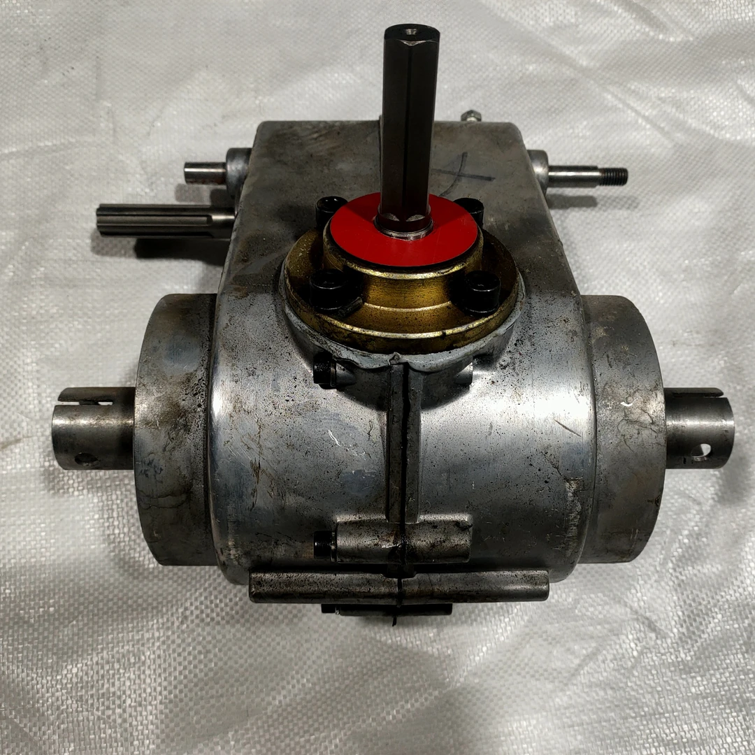 遥控除草机变速箱，松土机双流变速箱