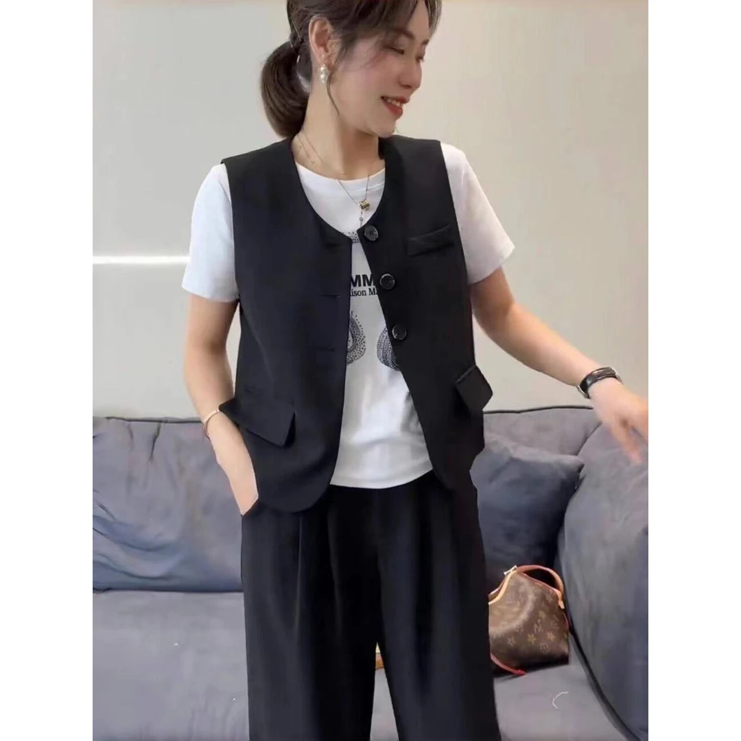 潮流欧货洋气休闲西装马甲早秋新款港风时尚圆领单排扣马夹外穿