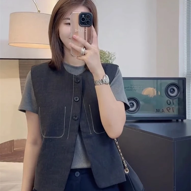 时尚短款高级感西装马甲外套女春秋季新款时尚设计感小众坎肩上衣