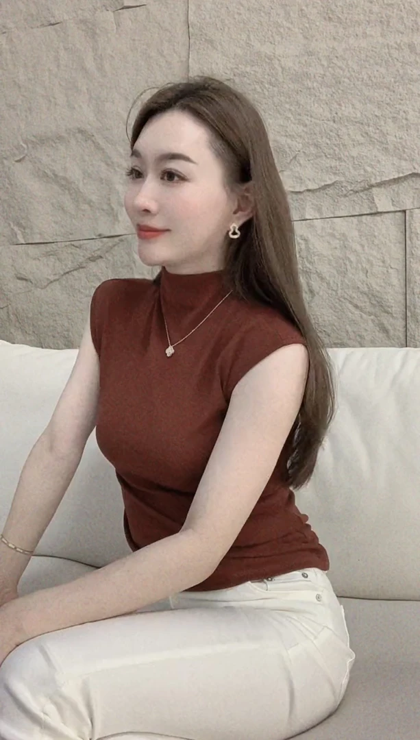 647推荐--半高领修身飞机袖韩版打底衫显瘦百搭气质网红纯色