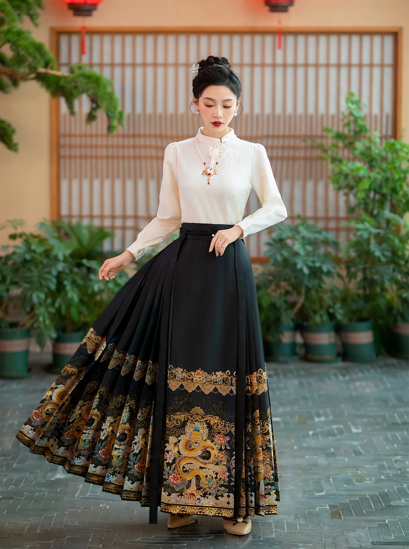 【龙腾】秋冬款马面裙六米裙摆九对褶重工艺织金妆花明制古风