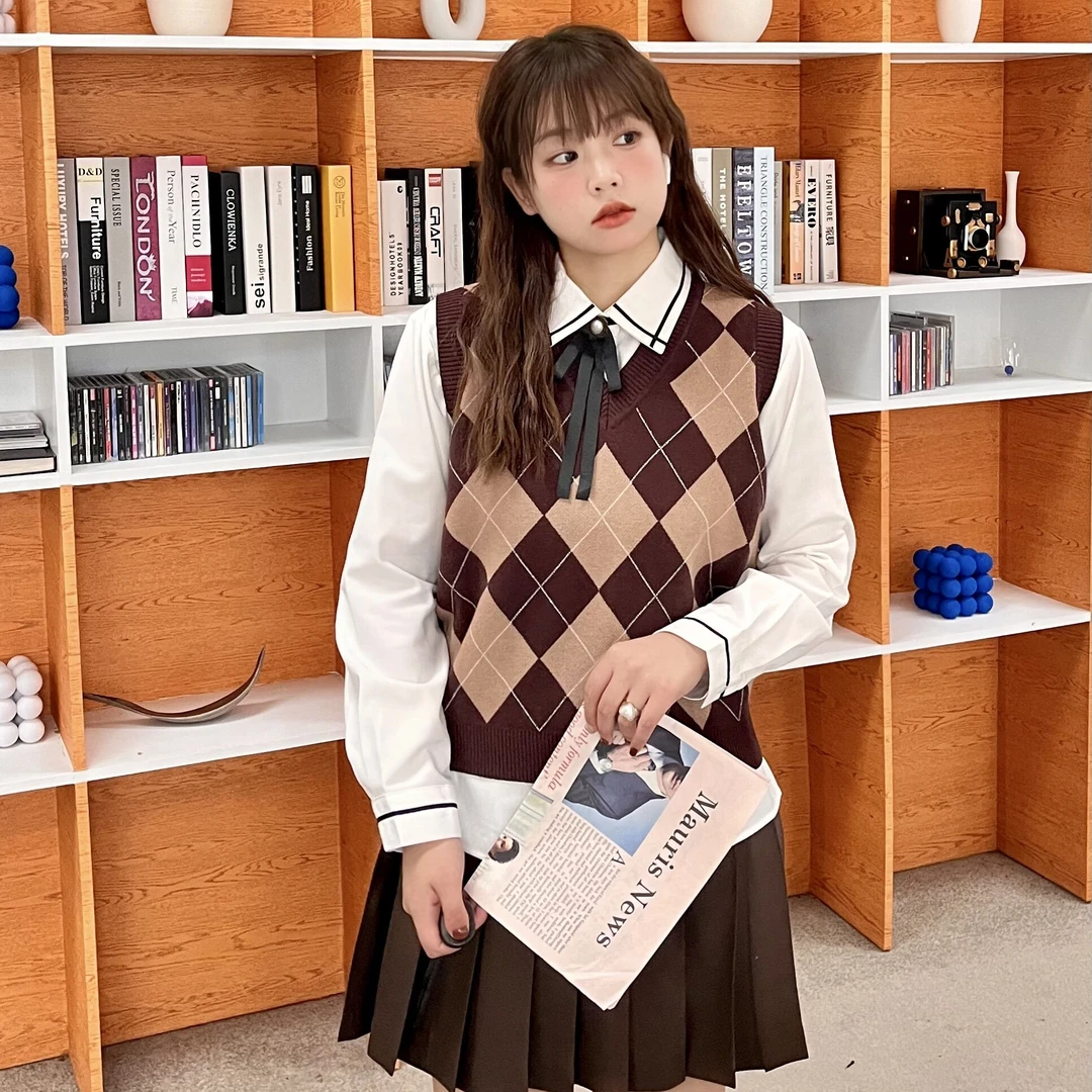 阿车家大码jk原创美式针织马甲V领无袖菱格毛衣复古学院风背心女