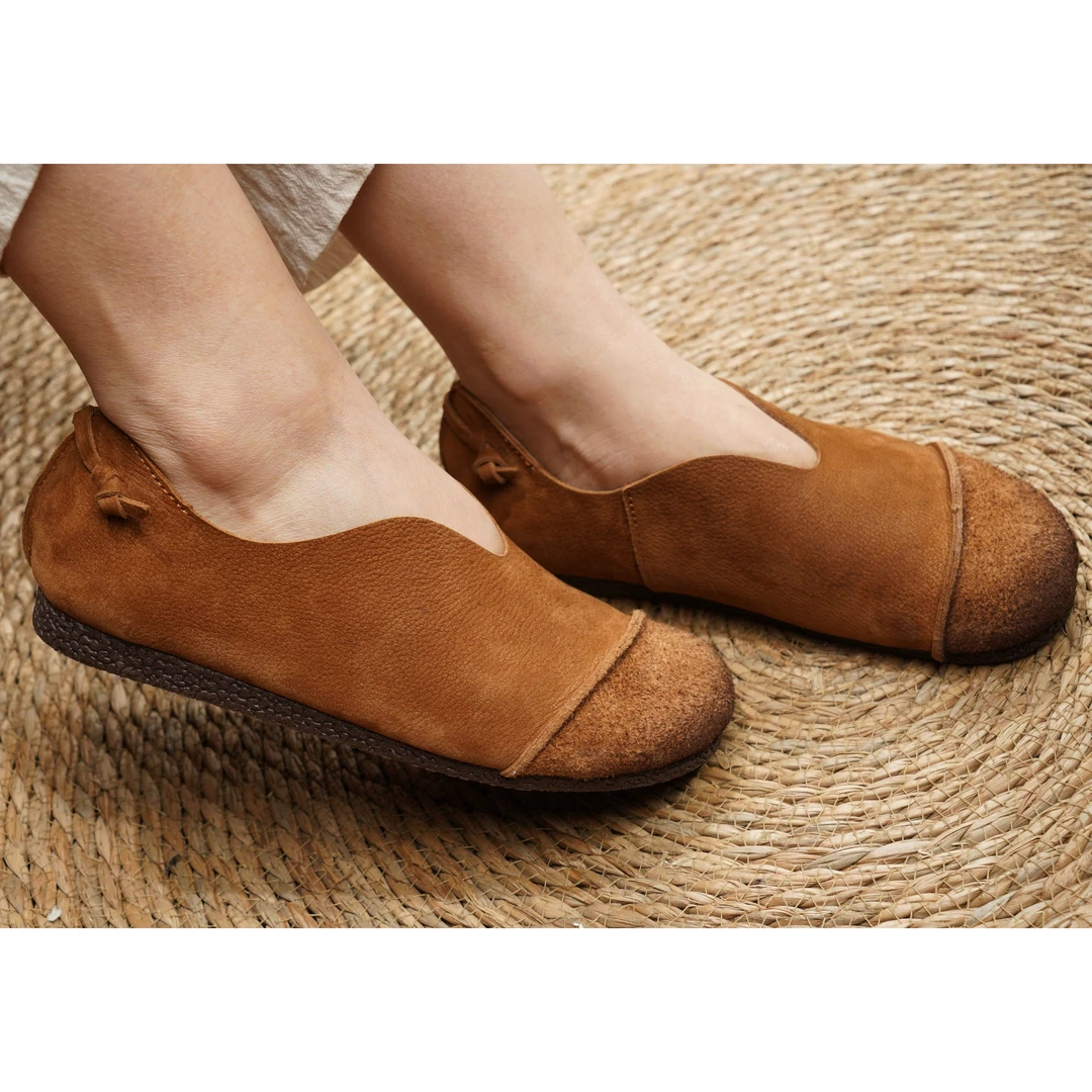 春夏新款女士头层牛皮复古百搭圆头手工套脚单鞋软底软面066-10