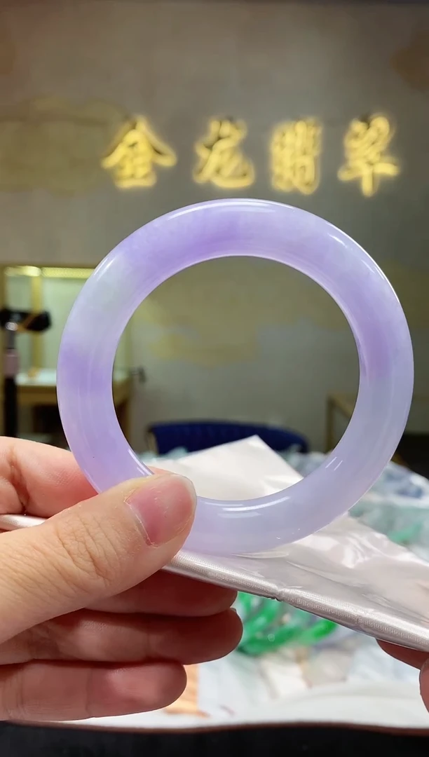 【闪购商品】翡翠手镯（圆镯）未镶嵌