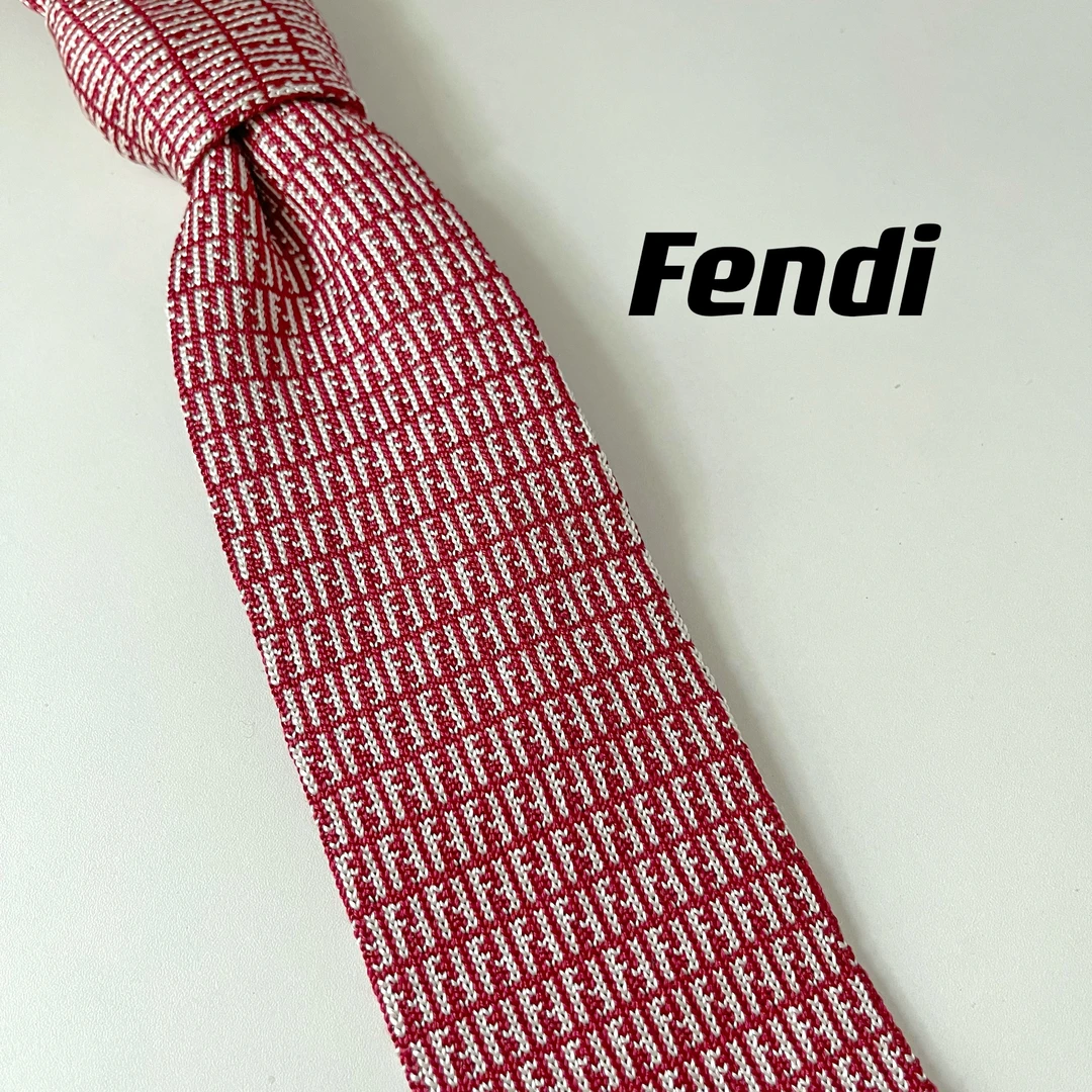 99新  原始成色带吊牌 Fendi vintage 真丝领带