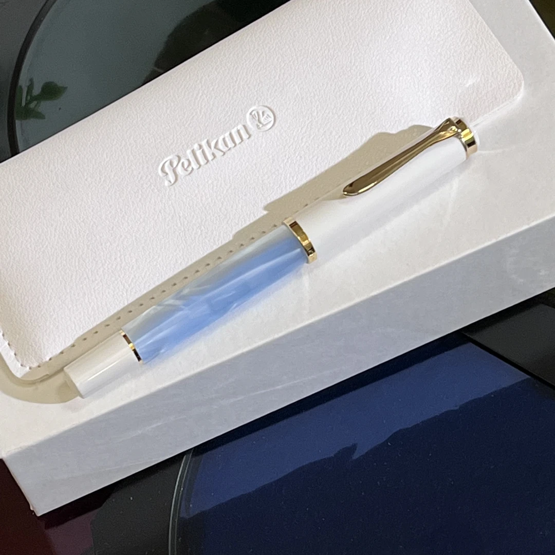 笔聚甄选（北京发货）Pelikan/百利金M200钢笔23新款浅蓝大理石纹
