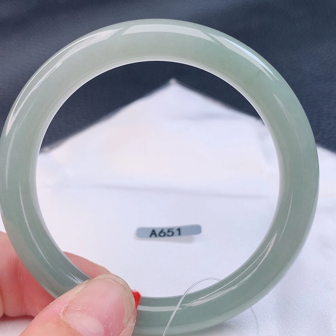 翡翠手镯未镶嵌54.5 翡翠手镯