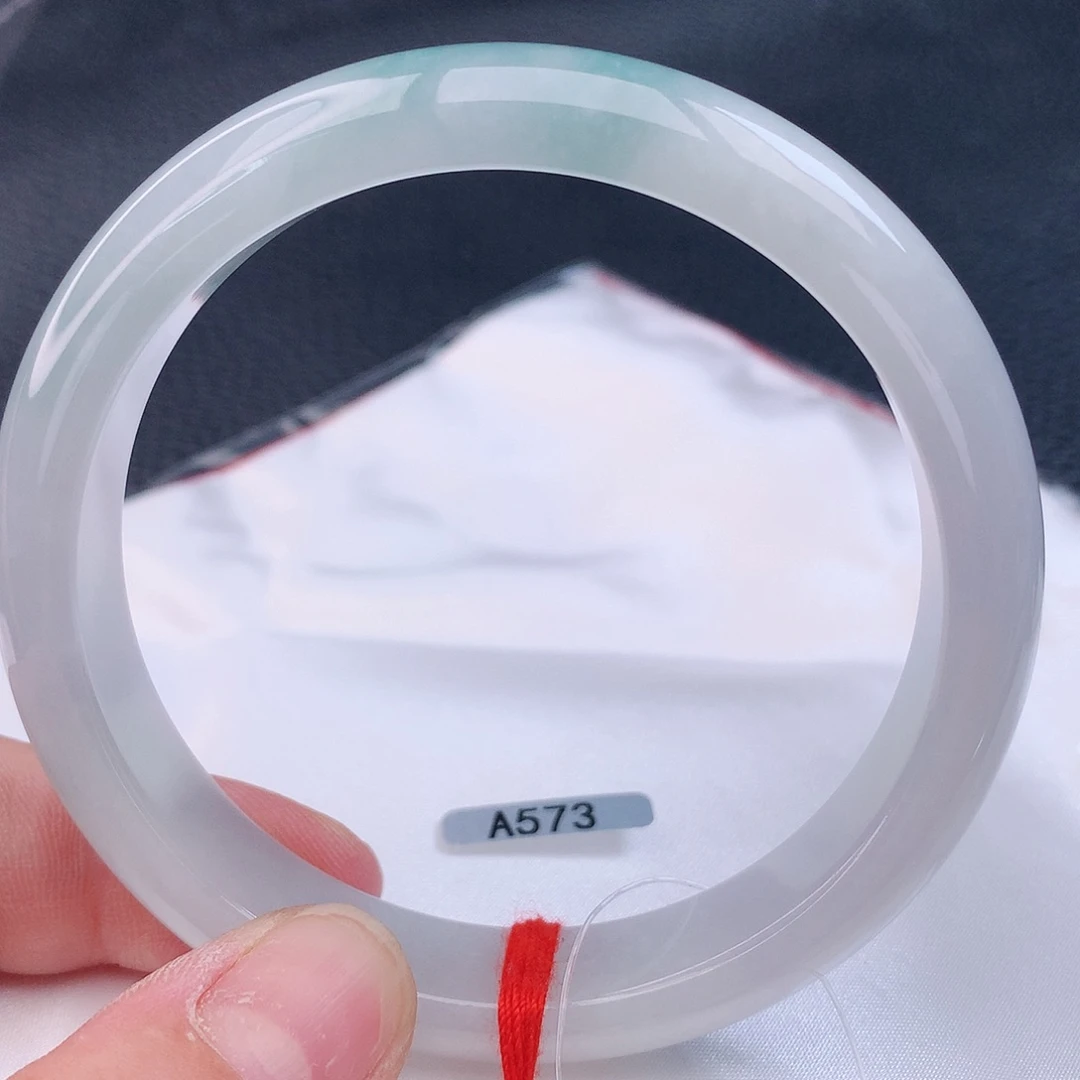 翡翠手镯未镶嵌61 翡翠手镯