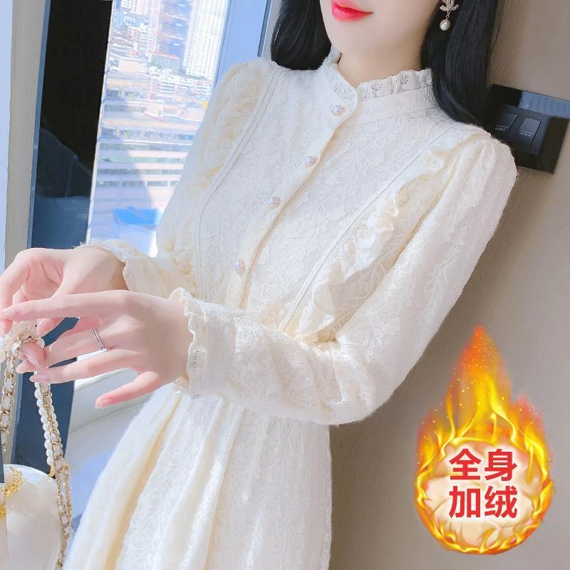 配大衣加绒加厚蕾丝打底连衣裙女冬季2023年新款中长款内搭裙子