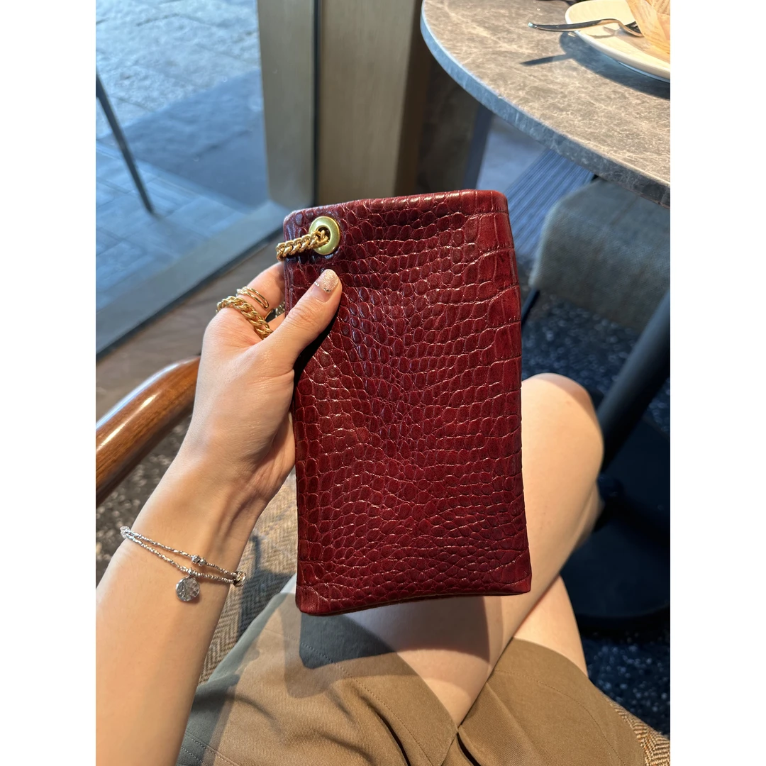 【燕子福利】”珊瑚红“时尚百搭小众经典单肩斜跨手机包6045pj