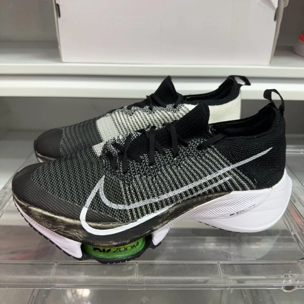 43码 nike zoom tempo next%黑白跑步鞋