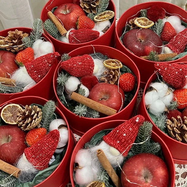 圣诞系列圆形盒子一组四个-材料包