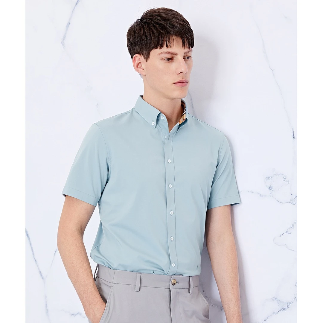 GV·卓凡尼男士夏季鸢尾花刺绣格纹领舒适短袖衬衫M01120070