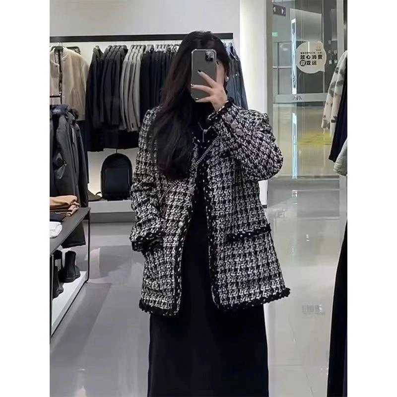 大码胖mm正肩小香风外套格子外套女秋冬胖妹妹遮肚显瘦高级感上衣