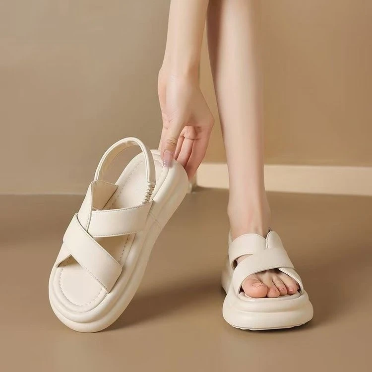 【万达撤柜】女2024夏季新款网红外穿百搭配裙子爆款厚底高跟沙滩鞋