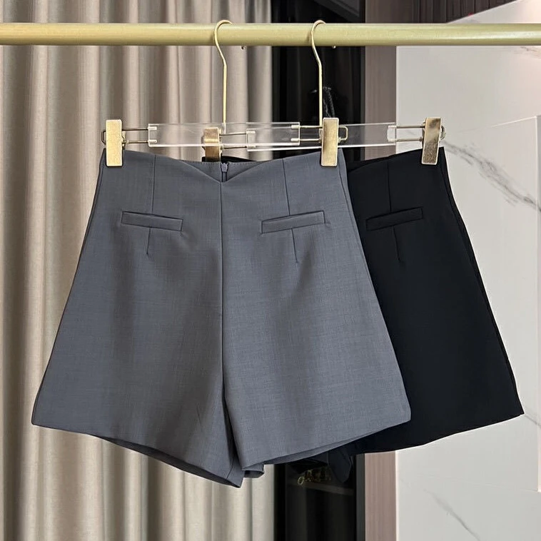 大林女装-立裁高腰a字西装短裤女2025时尚百搭修身显瘦短裤女8215