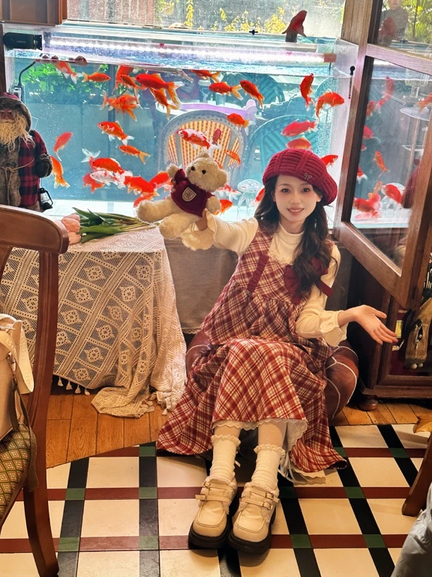 灵灵〖圣诞钟声〗复古红色格纹春秋新款针织背心套装半身裙