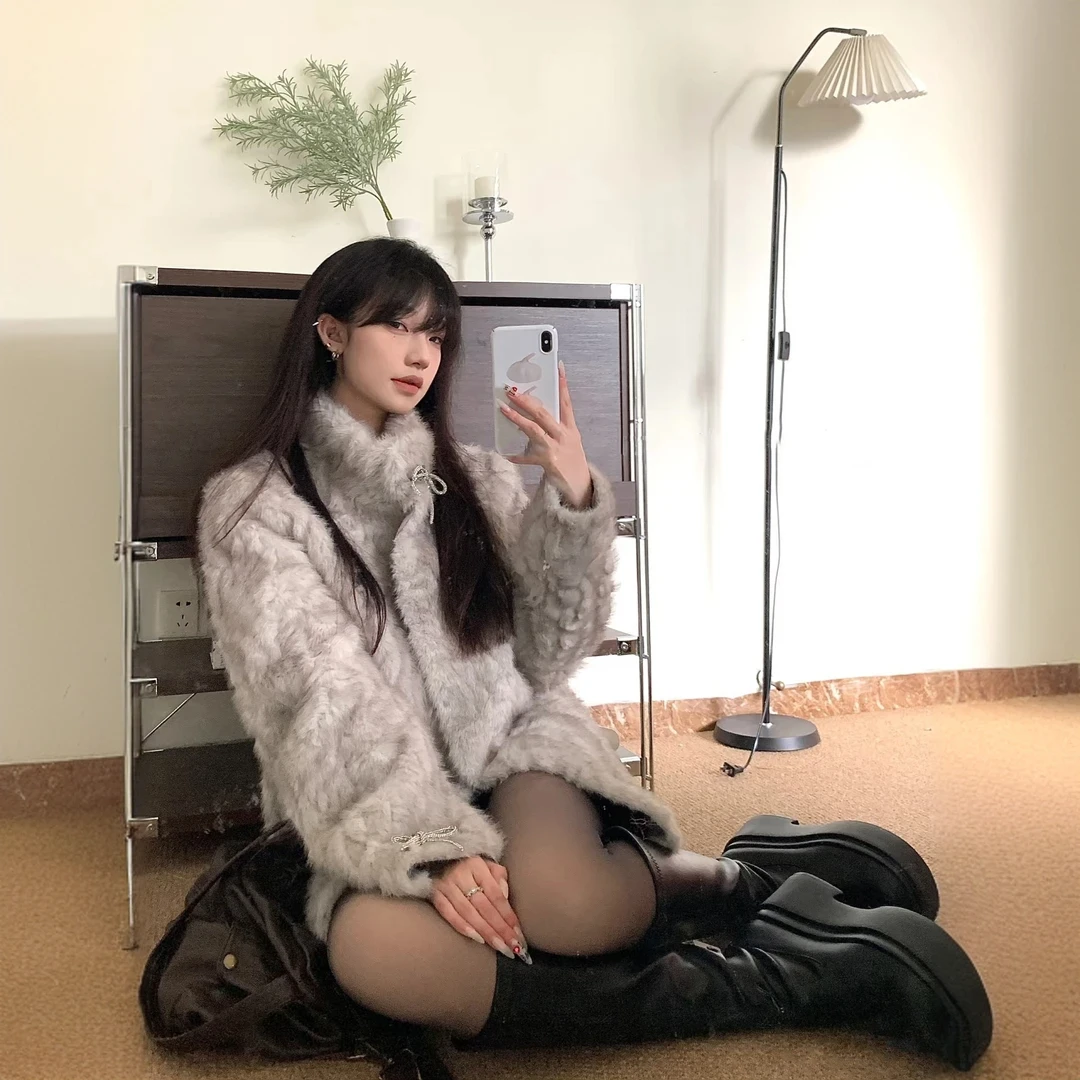 新款小立领蝴蝶结环保毛毛一体中长款外套时尚百搭