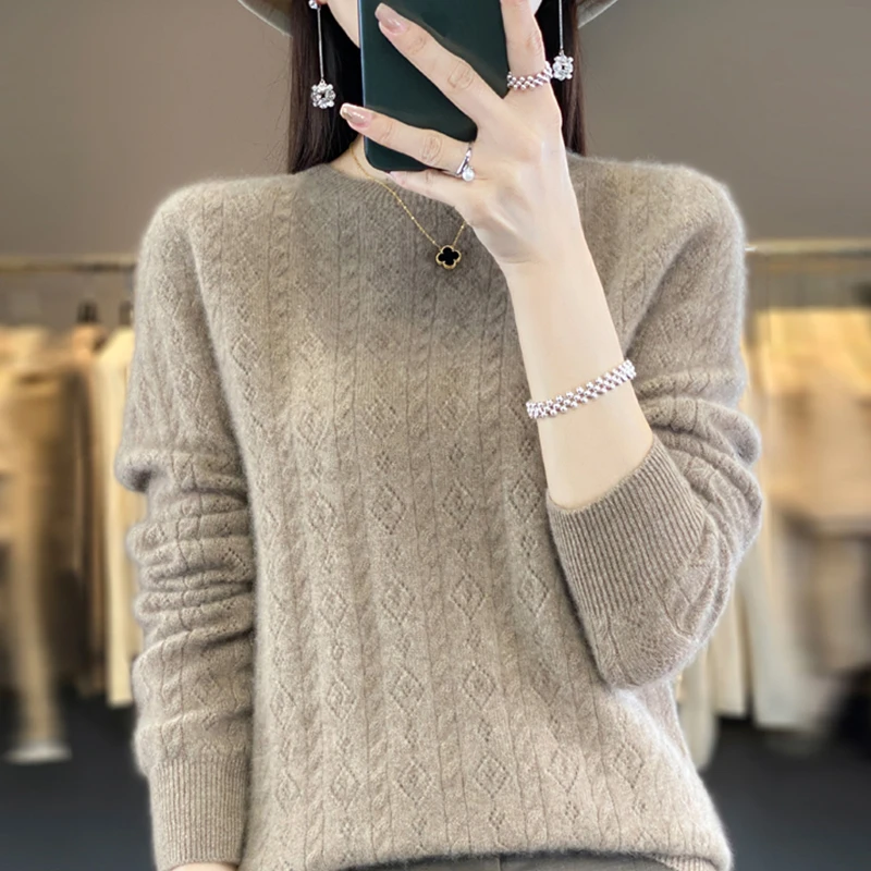 鄂尔多斯产秋冬季圆领纯色百搭羊毛衫女士保暖长袖时尚镂空针织衫