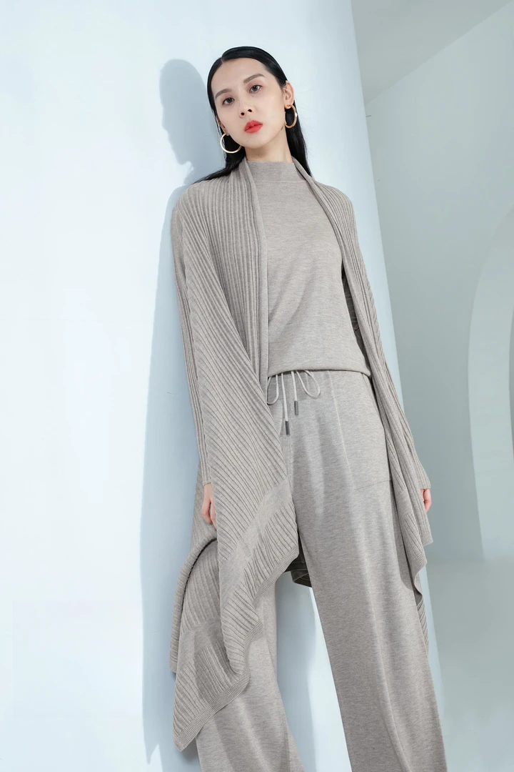 【今彩家】驼色   秋冬季23850气质减龄时尚原创欧货轻奢宽松外披