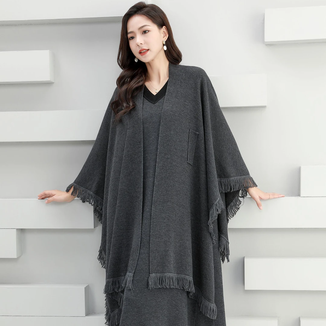 58980 秋冬新款大码气质流苏外披
