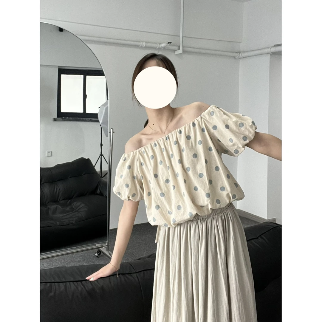 U.Beauty2024新款波点一字肩温柔风上衣韩系短袖小衫泡泡短款上衣