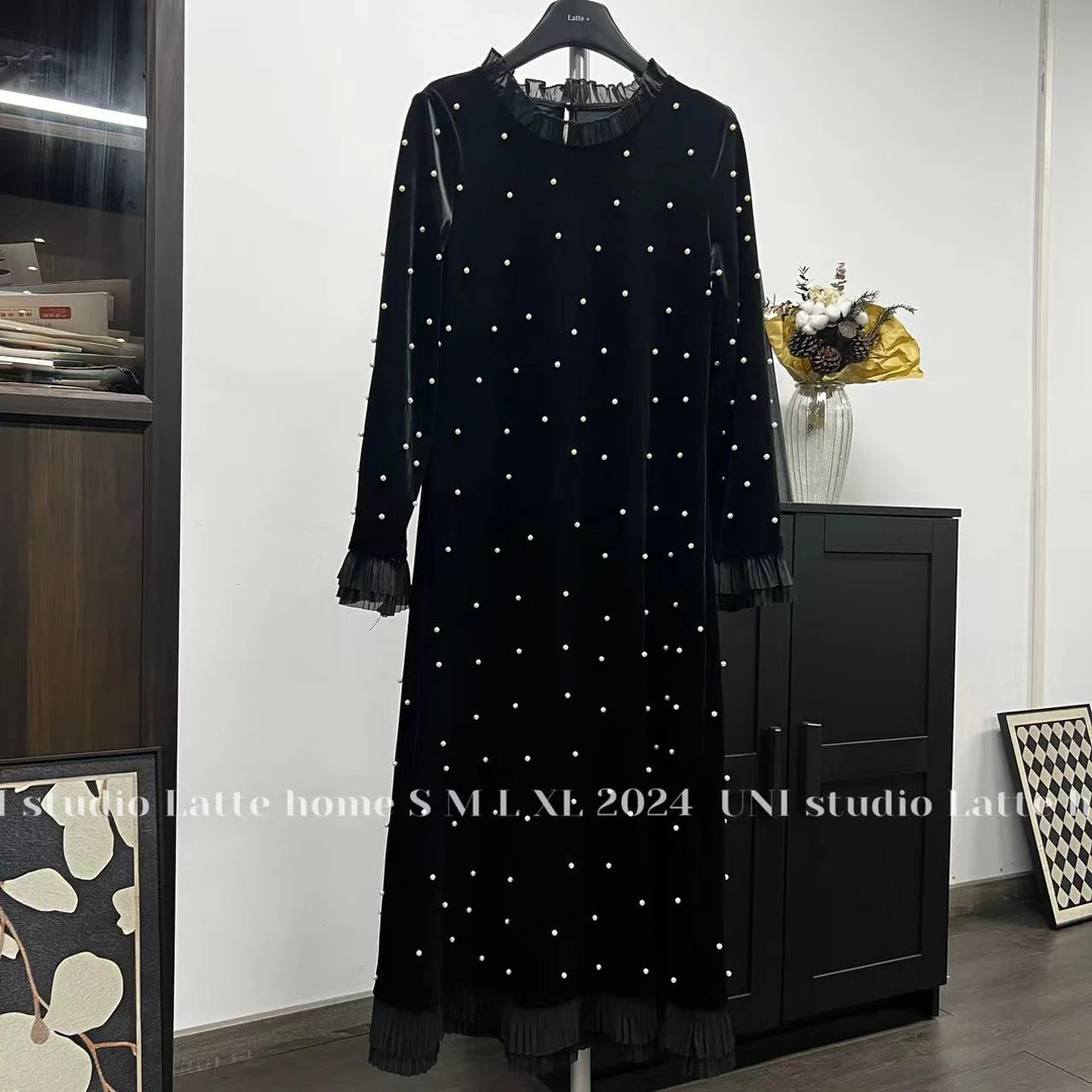 （夜魅珠）赫本风气质长裙2024秋冬新款手工钉珠金丝绒连衣裙女高端