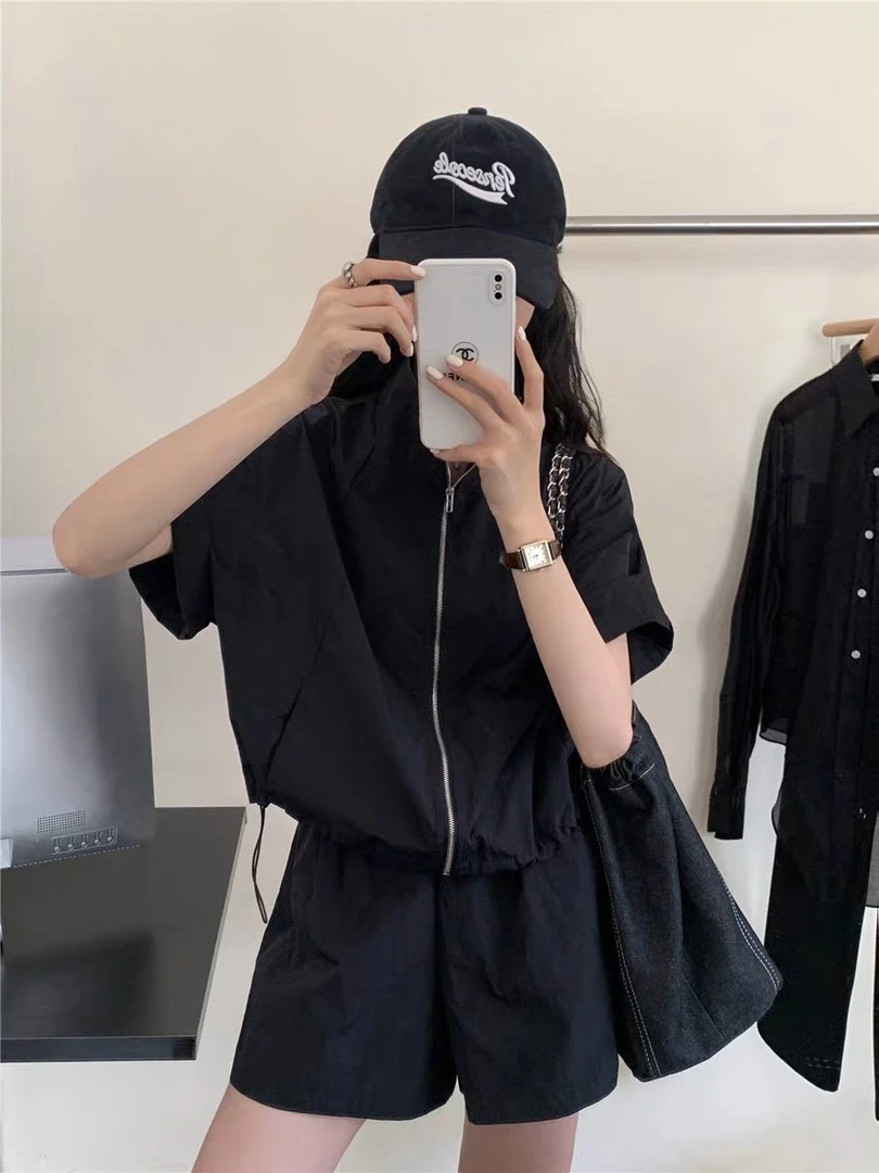 (冲锋衣套装)夏季轻薄防晒冲锋衣阔腿短裤时尚洋气小个子减龄运动