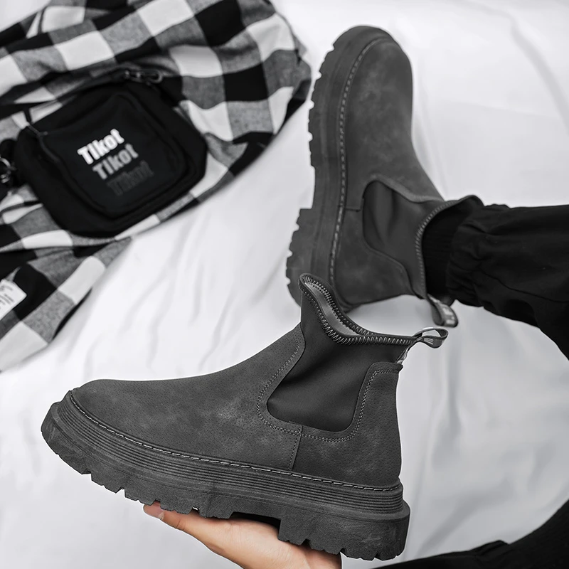 马丁靴男秋季潮流百搭休闲运动青少年厚底耐磨韩版切尔西高帮靴子