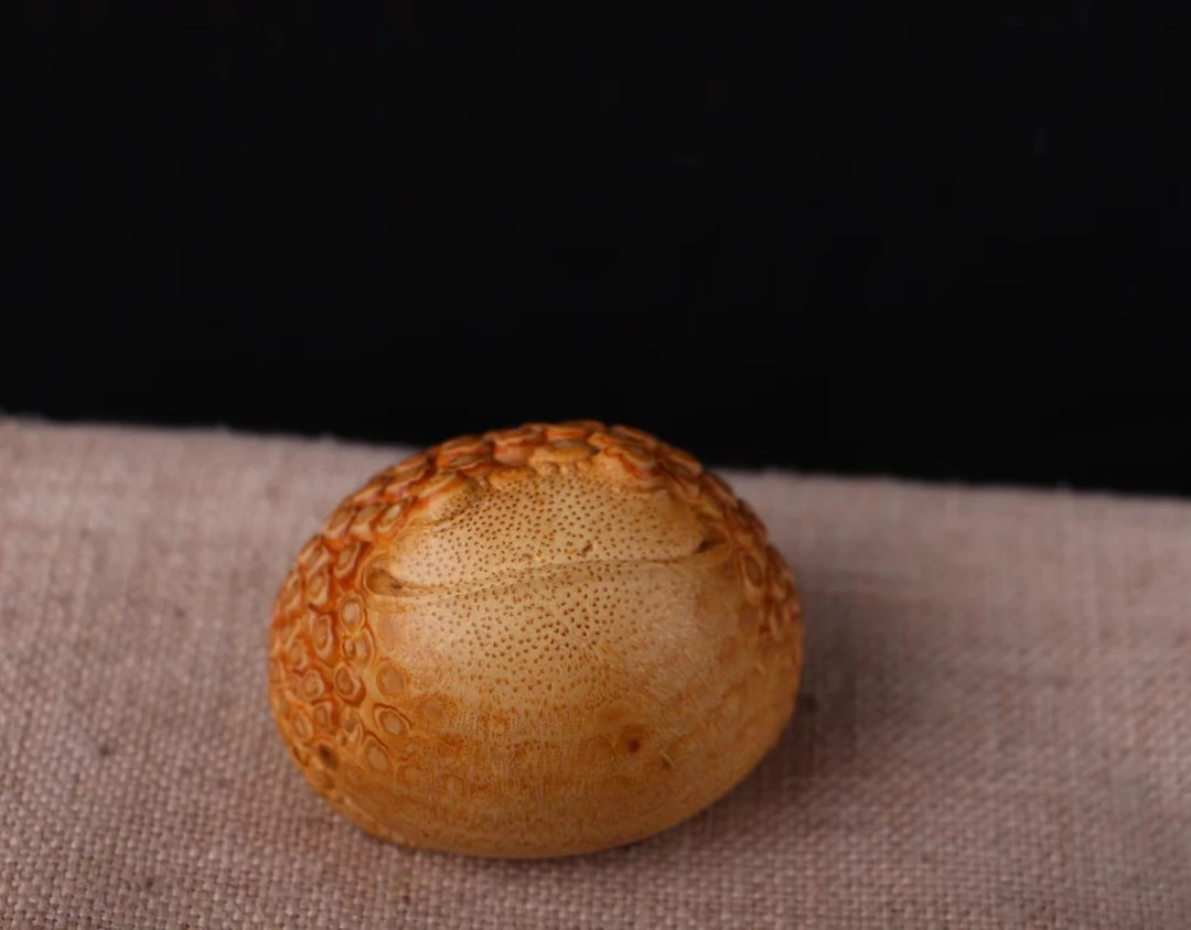 汇雅斋精选杜伟老师地包天悟道竹根雕手把件摆件