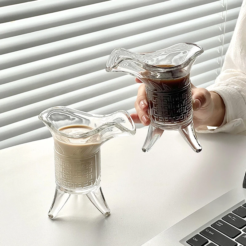 帝王杯冰美式拿铁咖啡杯ins风创意搞怪三足爵杯玻璃杯奶茶杯饮料