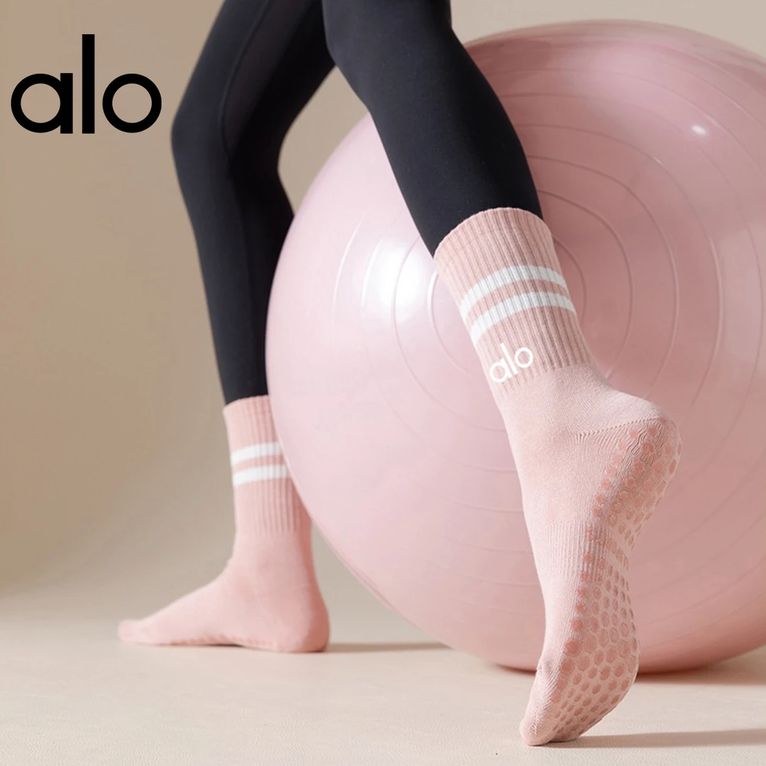 alo outls官方奥莱店Alo瑜伽袜子女中筒袜棉防滑硅胶室内健身袜子