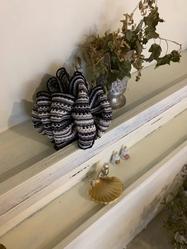 【un Reality】韩国新款钩织香蕉夹发饰原创发饰