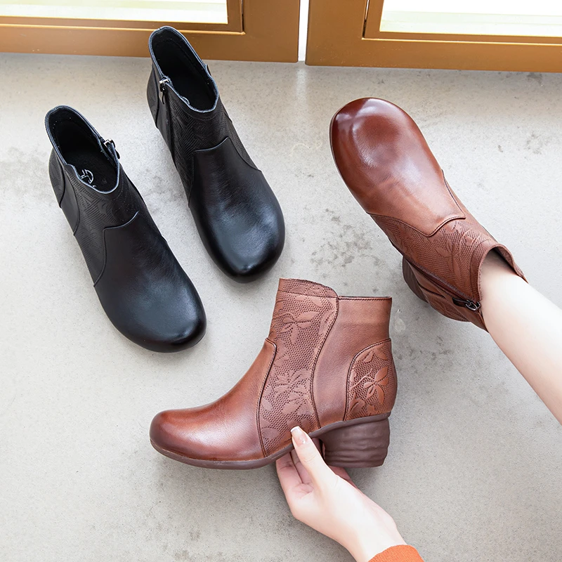 短靴女秋冬单靴妈妈鞋棉鞋冬季皮靴中年粗跟软底真皮女靴
