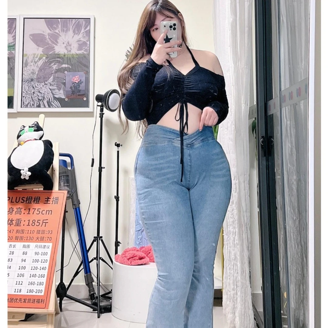 180的陈橙橙【筷子腿】修身高腰微喇弹力水洗设计感显瘦喇叭牛仔裤