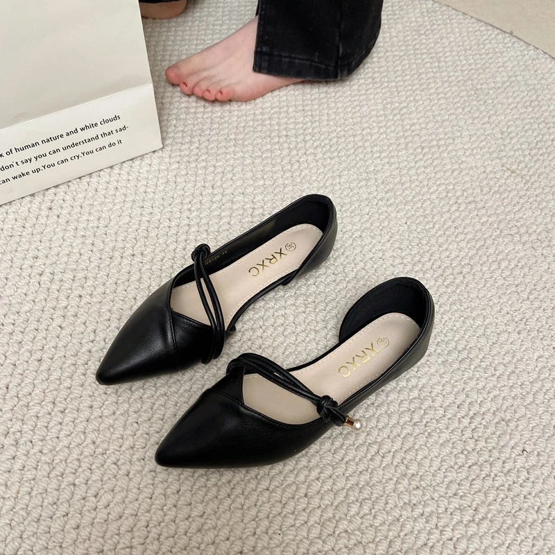 女士皮鞋2024春季新款尖头女鞋黑色软底不累脚防滑上班鞋平底单鞋
