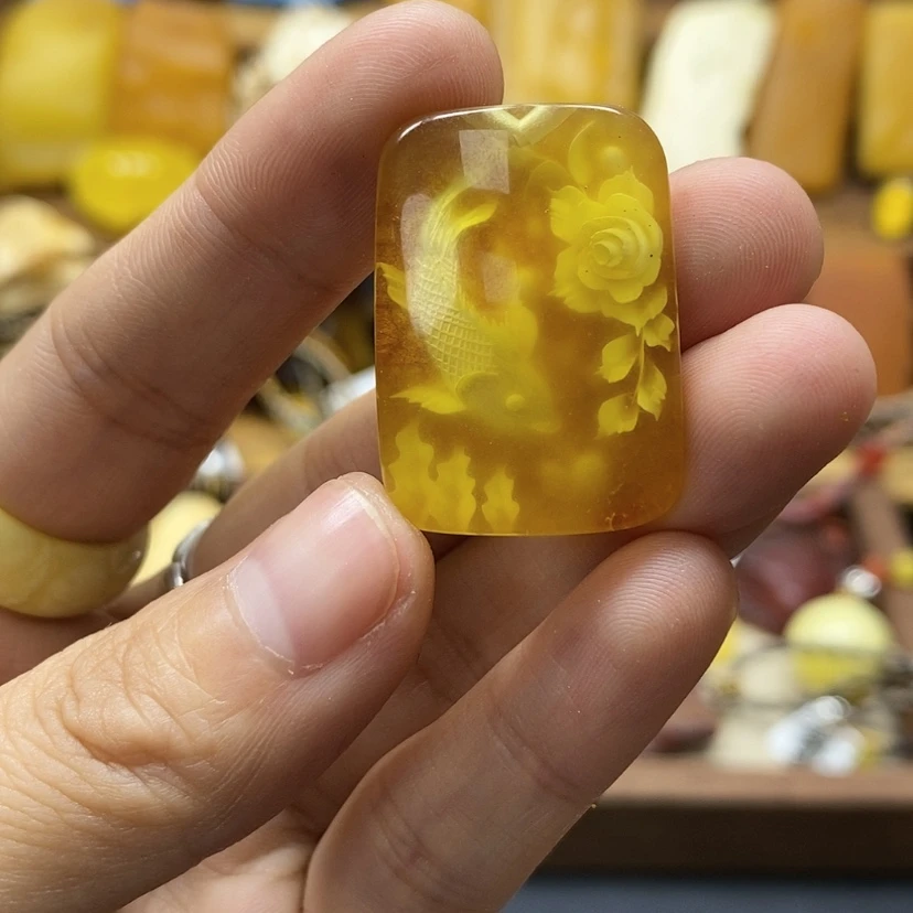 【闪购商品】琥珀裸石未镶嵌