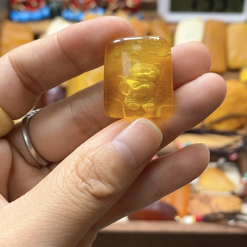 【闪购商品】琥珀裸石未镶嵌