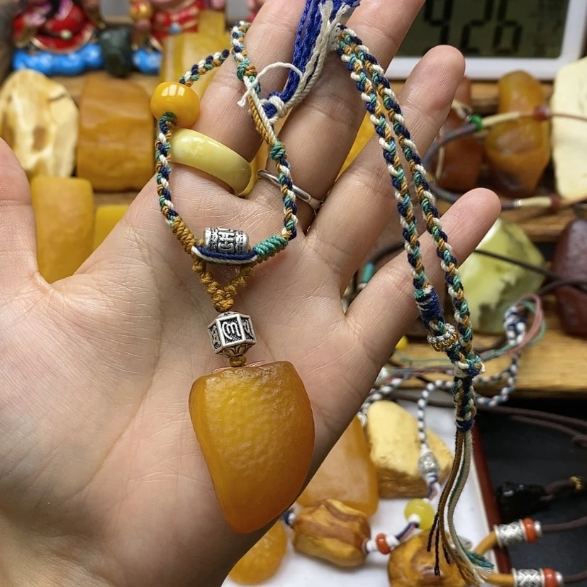 【闪购商品】琥珀裸石未镶嵌