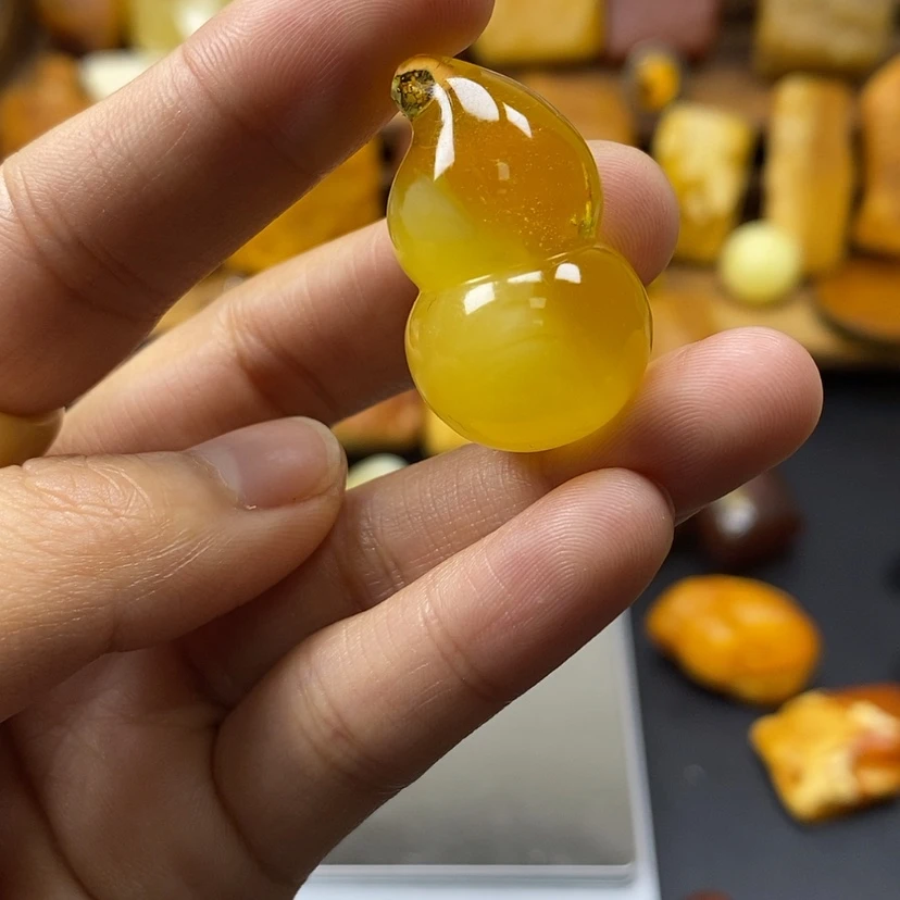 【闪购商品】琥珀裸石未镶嵌