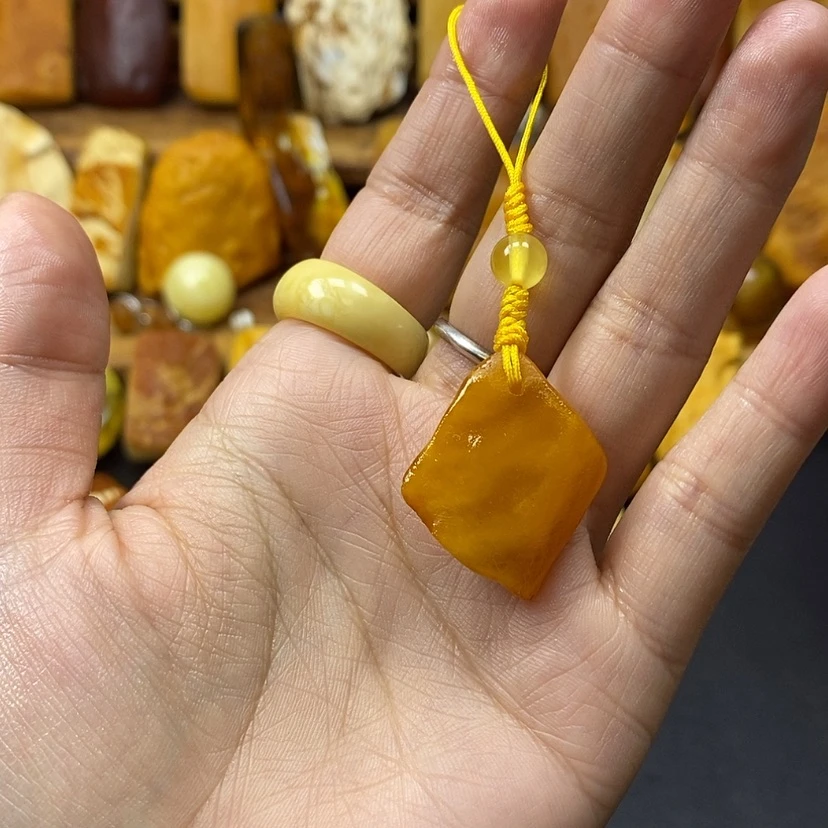 【闪购商品】琥珀裸石未镶嵌