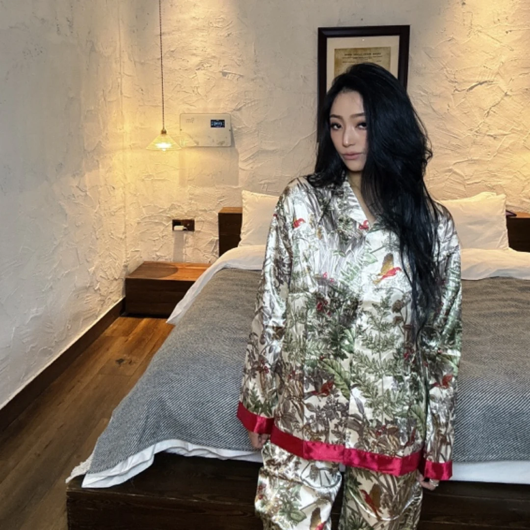 DELEK®爆 款 轻 奢 丝 滑 睡衣 女 长袖 家居服 套装