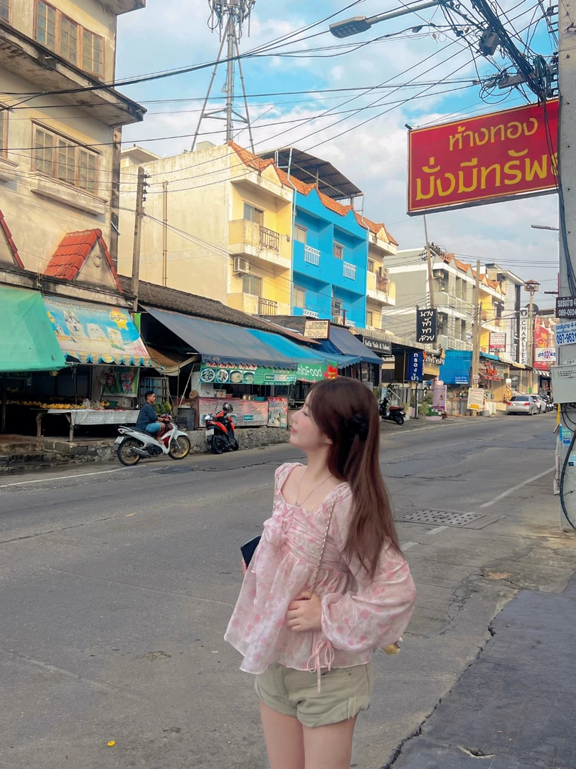 【Chicen】♥801-850实体温柔显瘦气质甜美设计感韩系上衣·C