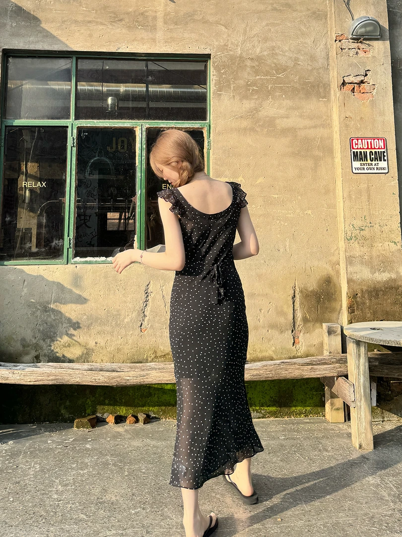 法式度假裙 乔其纱雪纺连衣裙修身收腰荷叶边裙子性感长裙