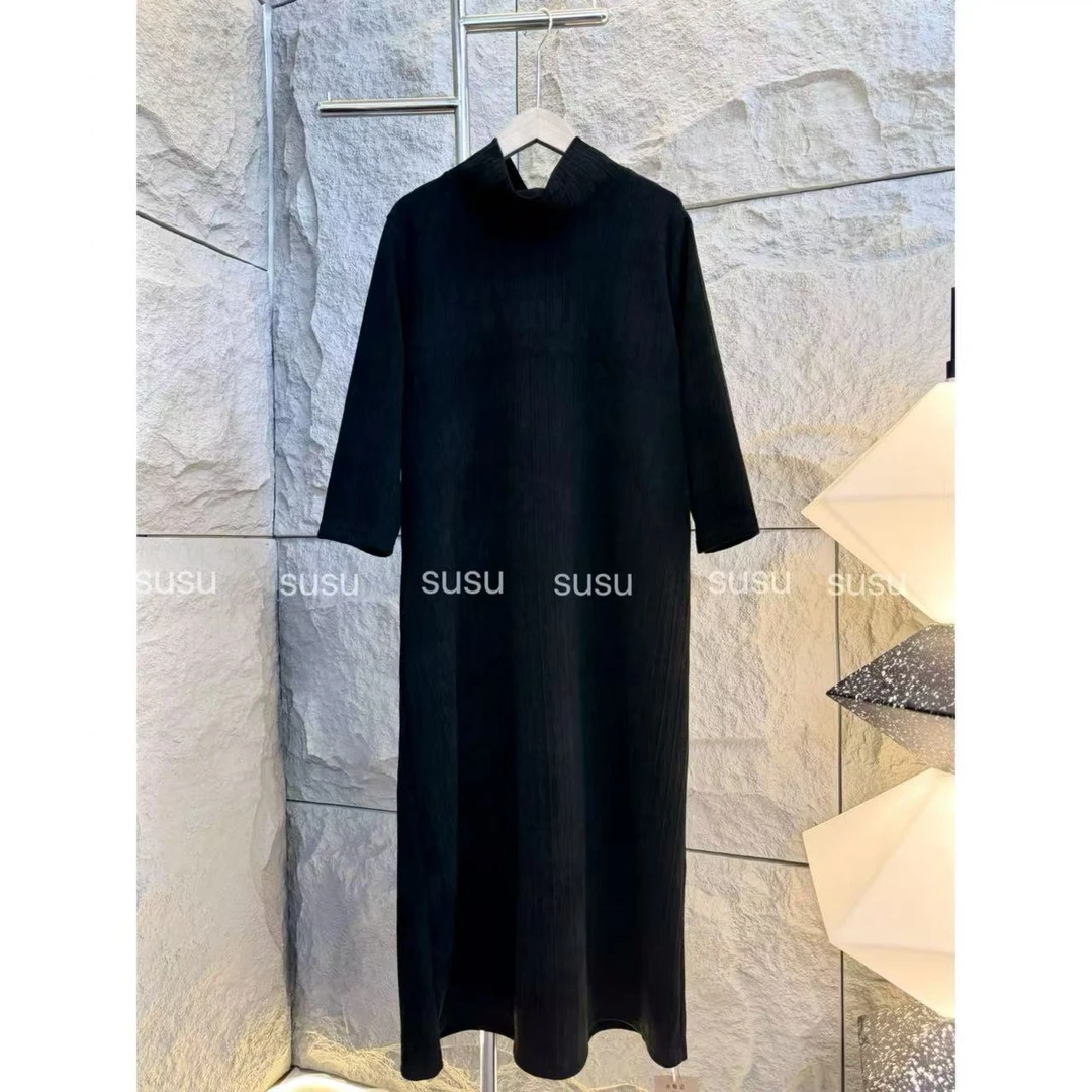 238/经典黑色气质长袖保暖百搭毛衣裙女士连衣裙