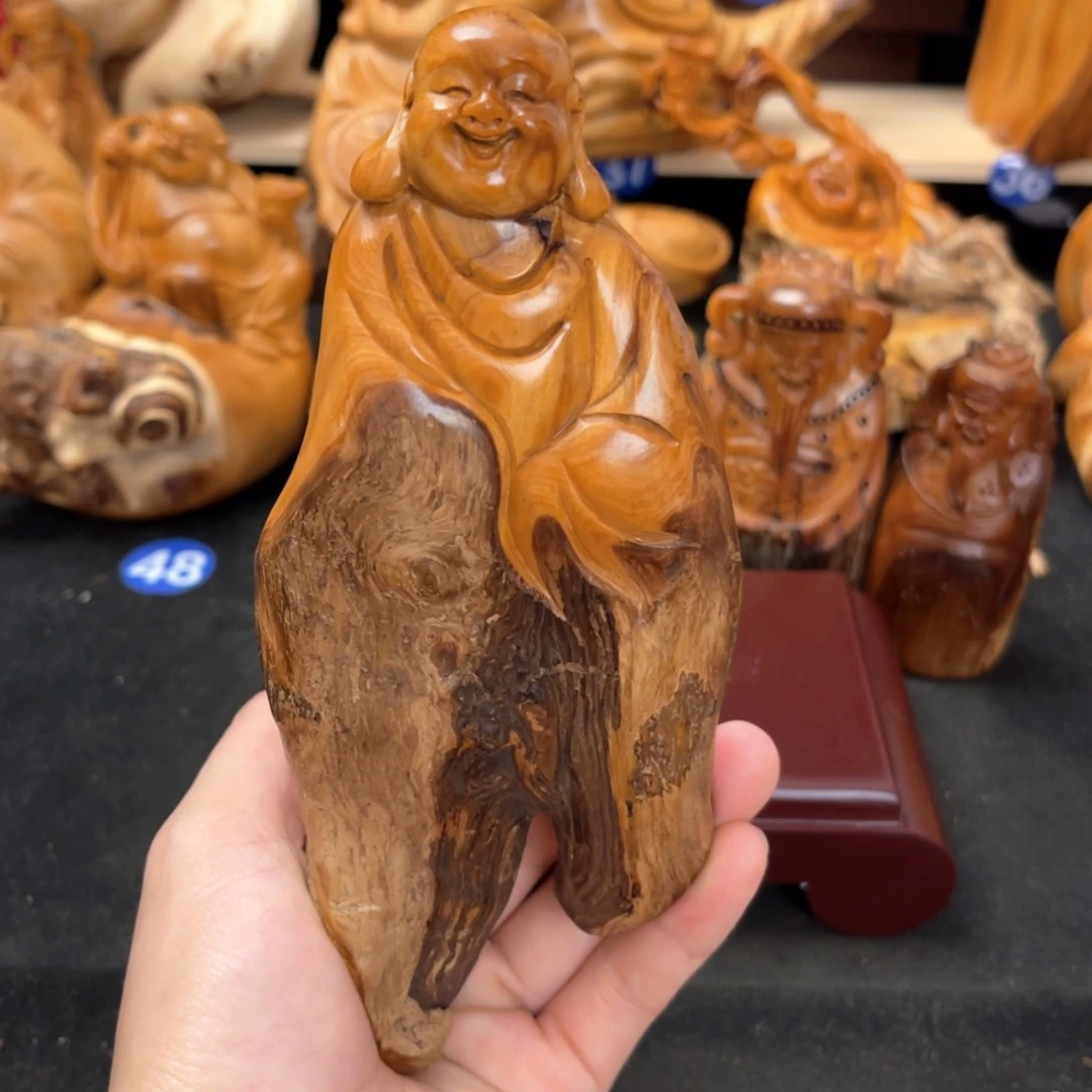 柏木（崖柏）弥勒手把件