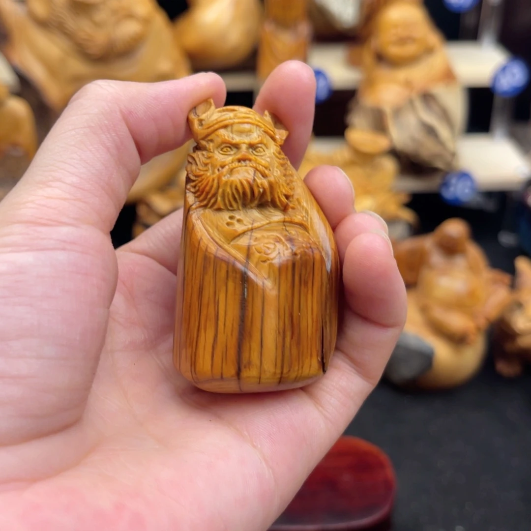 柏木（崖柏）钟馗手把件