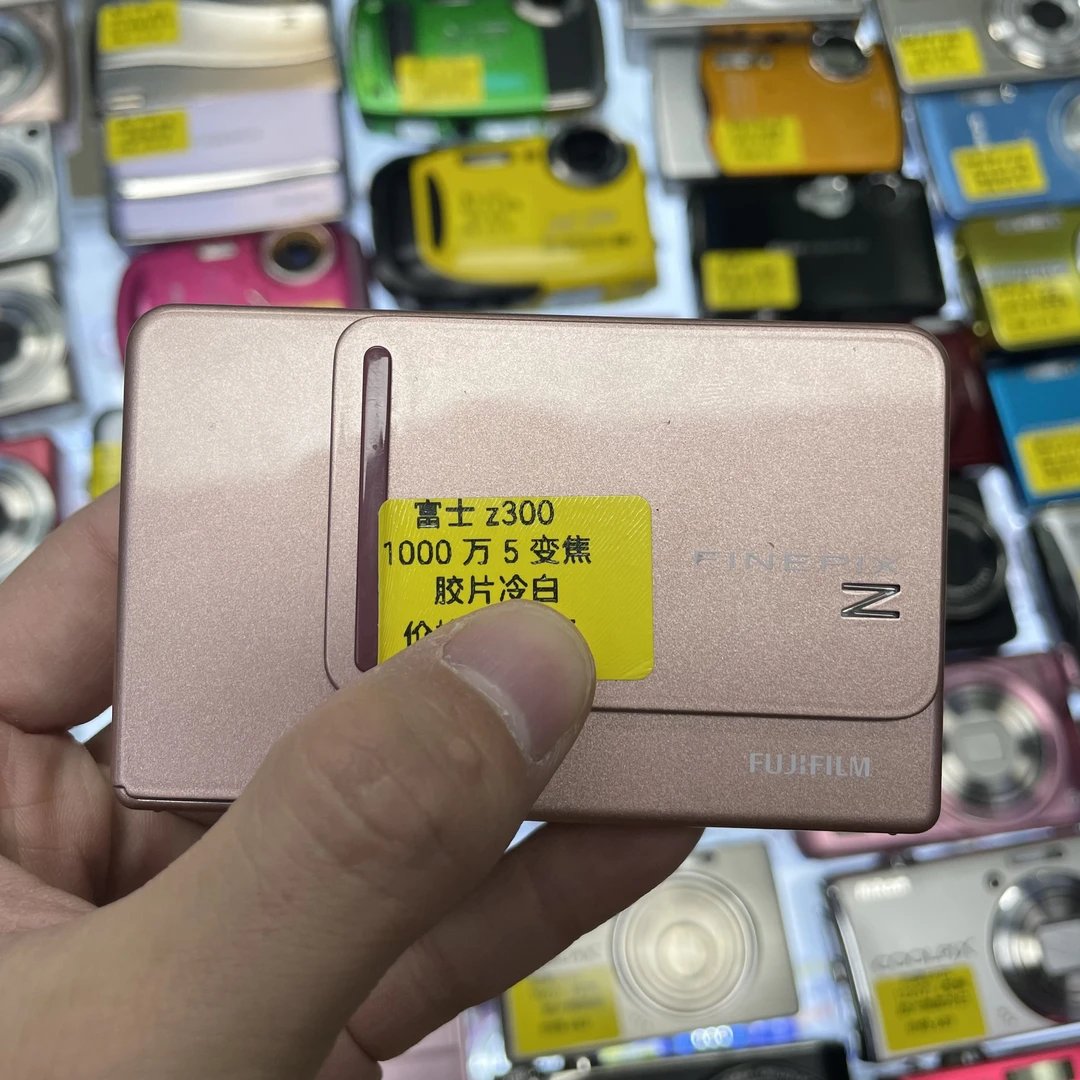 9新 Fujifilm/富士 Z300 CCD 屏幕有斑 网红冷白复古清晰相机