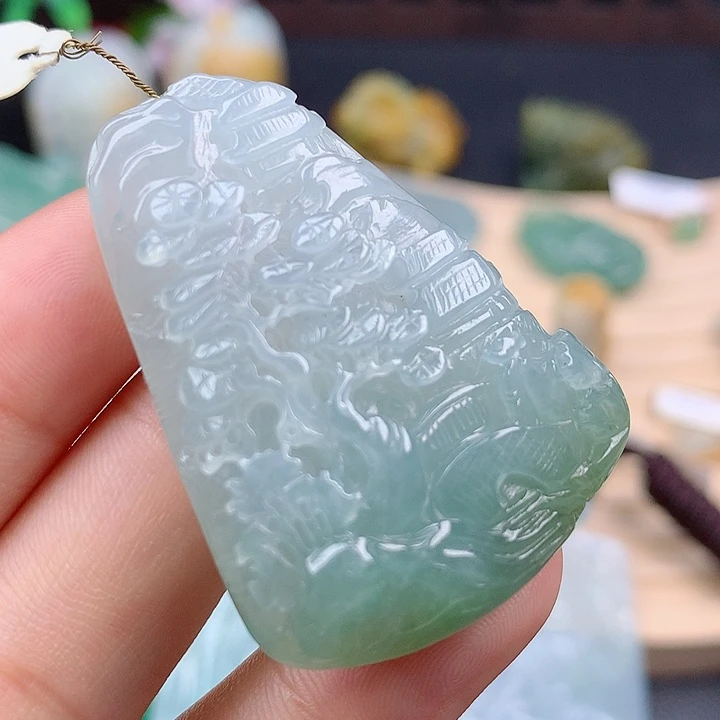 【闪购商品】翡翠颈饰未镶嵌翡翠吊坠
