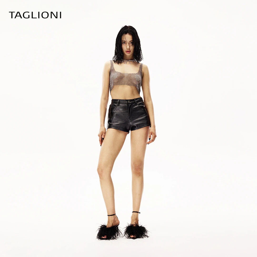 TAGLIONI漆皮时尚流行性感辣妹短裤时髦黑色复古（TAF2249）